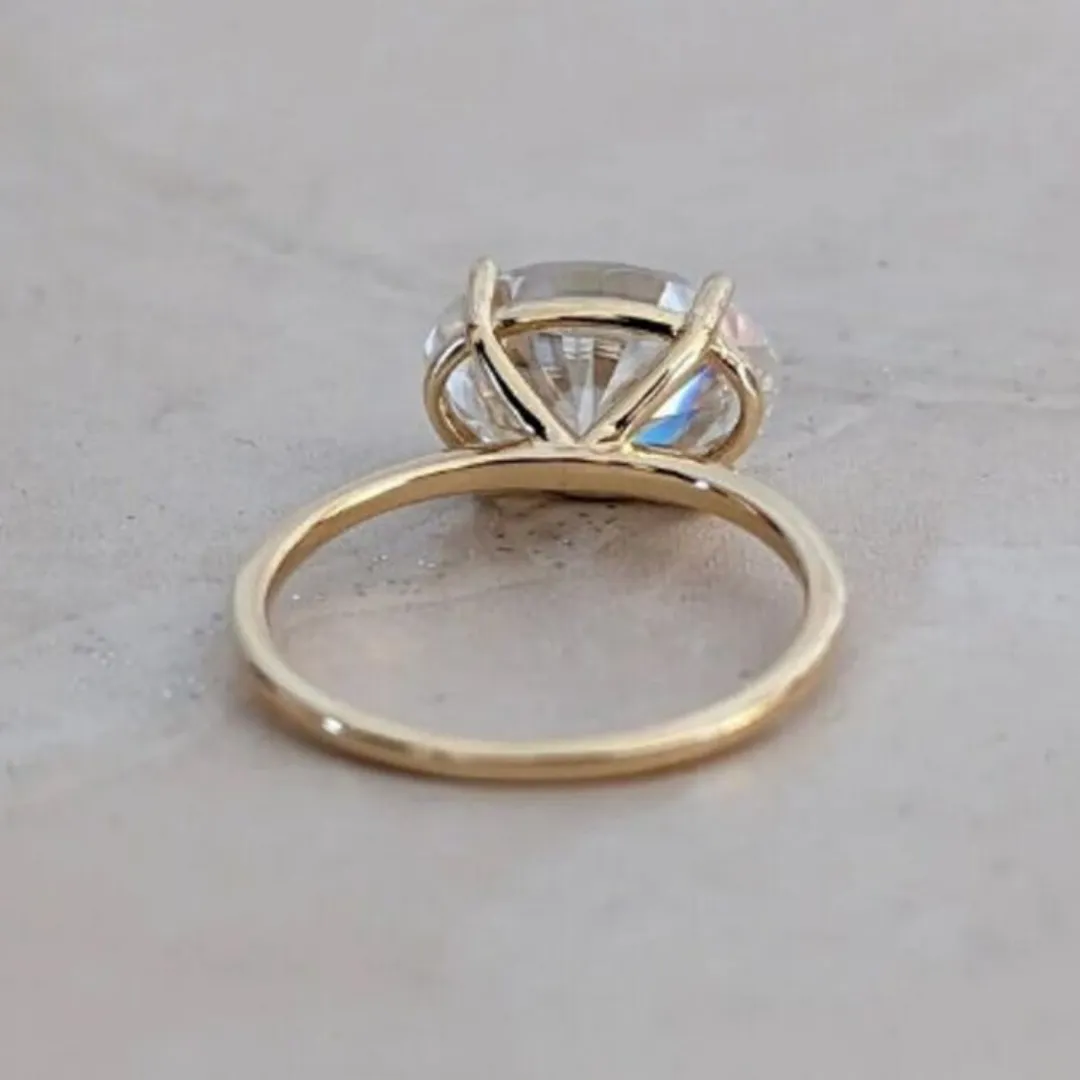 /public/photos/live/East West Oval Engagement Ring 745  (3).webp